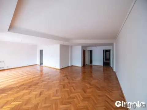 Avenida Presidente Manuel Quintana 300