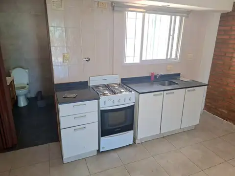 Gavilán 1900, Piso P.B