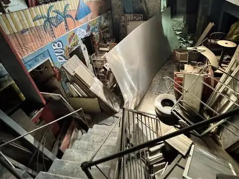 Galpon en Venta 11  mts Frente