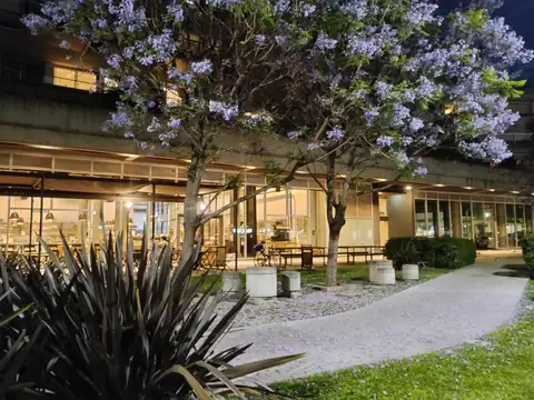 VENTA COCHERA EN  BARRIO PARQUE HOLMBERG/DONADO - EDIFICIO MOHO