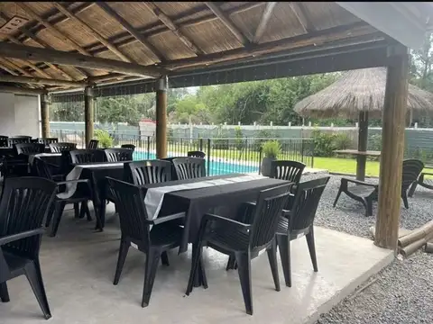 VENTA DE CASA QUINTA EN LA REJA - MORENO