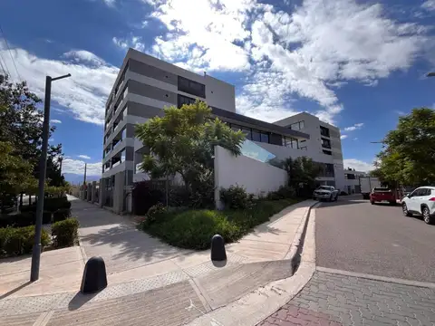 Departamento de categoria de 2 dormitorios