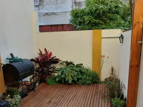 Casa 3 ambientes con 2 baños