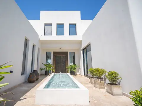 Casa en Venta en Countries y Barrios Cerrados en Pilar, USD 340.000