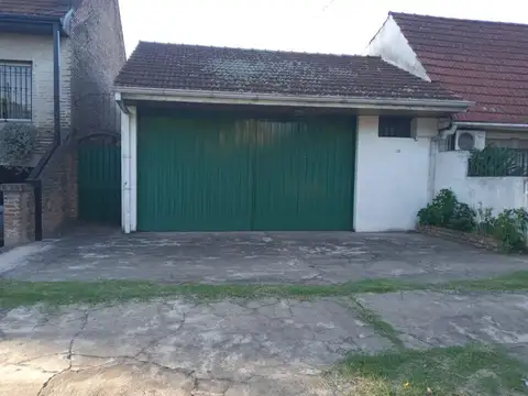 EXCELENTE GALPON EN ADROGUE