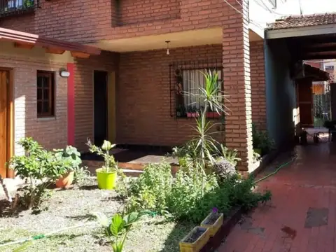 Vicente Casares  1500 1500