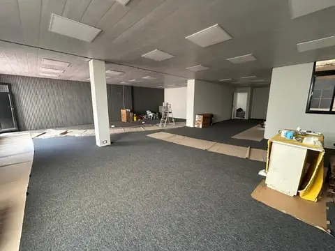 Oficina en Alquiler en Retiro, USD 2.000