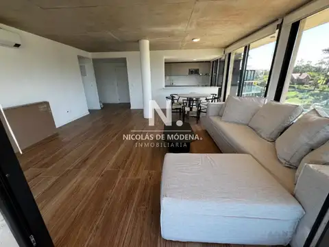 Apartamento de 3 dormitorios en primera linea de la mansa