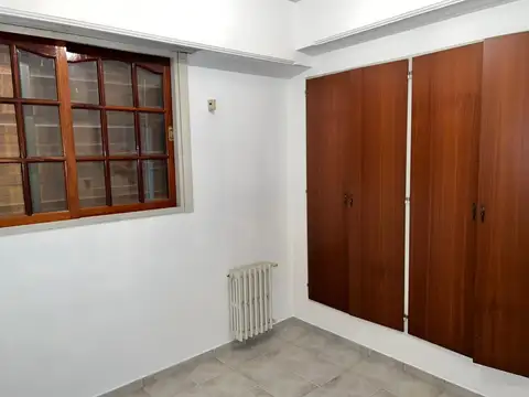 Casa 6 ambientes con 3 baños