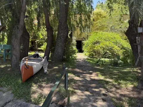 Casa 5 ambientes con 3 baños