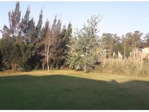 Casa 5 ambientes con 4 baños