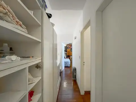 Casa de pasillo con 3 dormitorios y patio