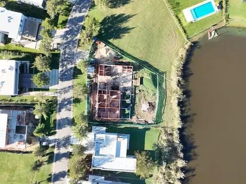 Nev.casa Al Lago En Venta 5 Ambientes El Naudir 111