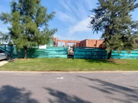 Casa en Venta al Oeste