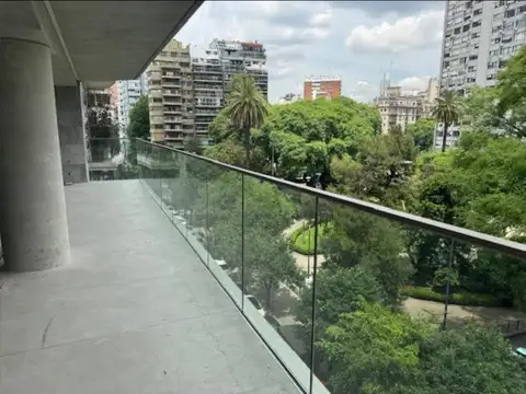 Departamento 4 ambientes con 5 baños