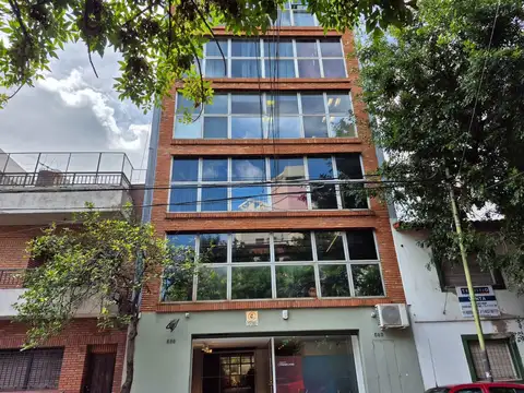 Edificio Corporativo Venta plantas libres  Dist. Audiovisual