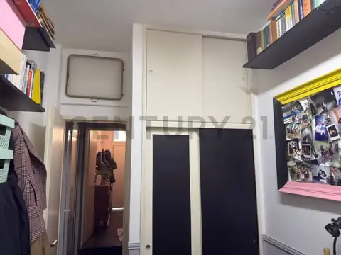 Venta Increible Triplex 5 ambientes con doble cochera cubierta , escritorio y patio en el Barrio de