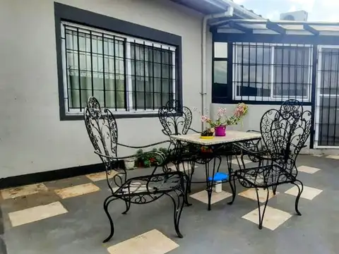 PH estilo industrial con COCHERA en WILDE