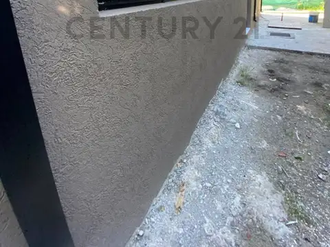 CASA MINIMALISTA EN SANTA GUADALUPE / PERMUTA