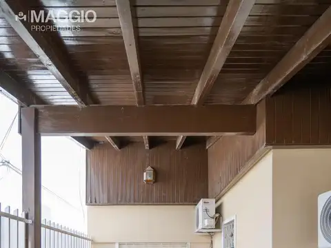 Depto Tipo Casa en Venta de 2 dormitorios