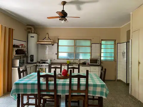 Casa antigua céntrica