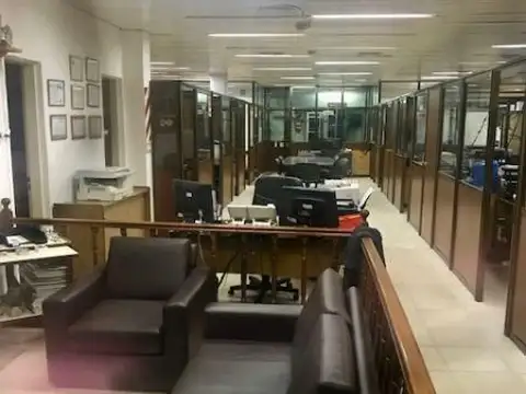 Local | MIRALLA  al 400