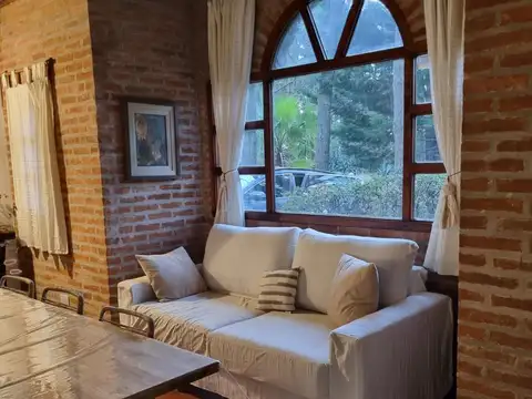 Gral Pueyrredon y Las Acacias 100