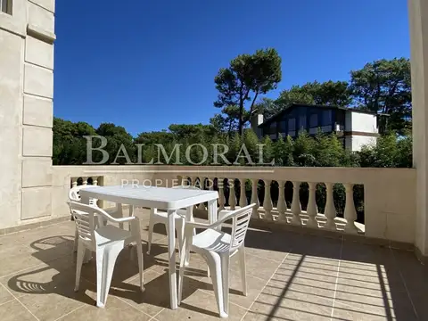 Casa en Venta - Pinamar, Zona Norte - Ref 8258