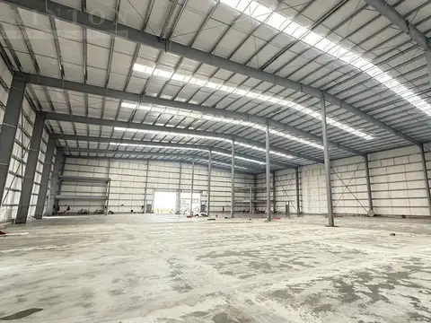 Galpon en Alquiler 47  mts Frente