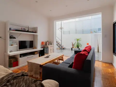 PH en venta 4 amb con patio - en Villa Pueyrredon