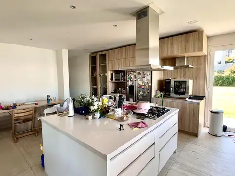 Casa en Venta 1 año