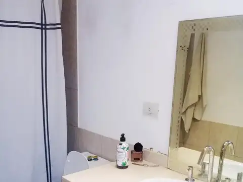 Departamento en Venta en Olivos Maipu/Uzal, USD 165.000