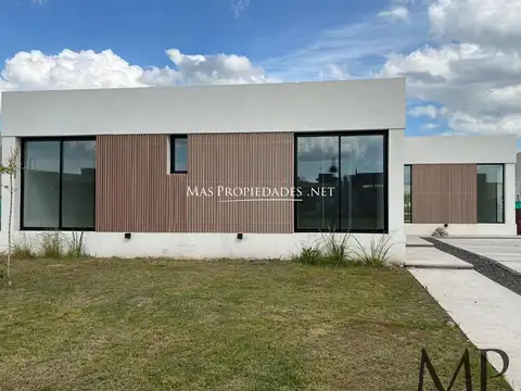 Casa en Venta en Horizontes al Sur, USD 219.000