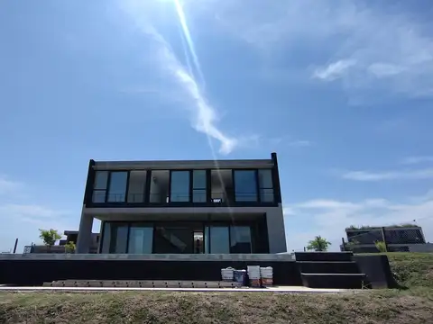 Casa en Venta A Estrenar