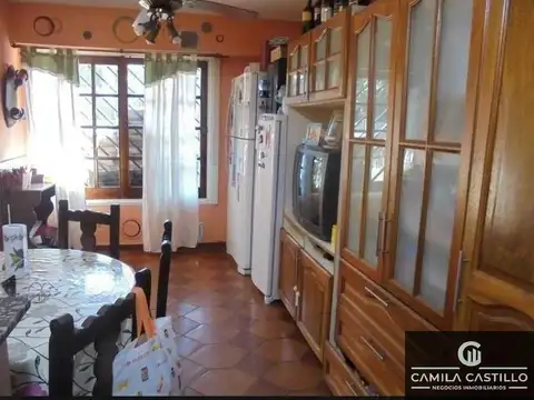 Depto Tipo Casa en Venta 40 años