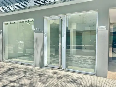 VENTA LOCAL A LA CALLE A ESTRENAR EN NUÑEZ