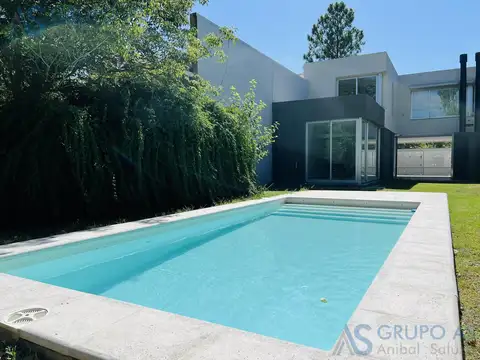 Casa de 3 dormitorios a estrenar en Barrio Aldea de Fisherton