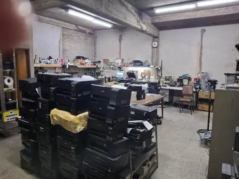 Local en Venta en San Justo, USD 380.000