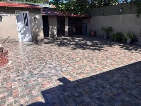Depto Tipo Casa en Venta de 4 ambientes