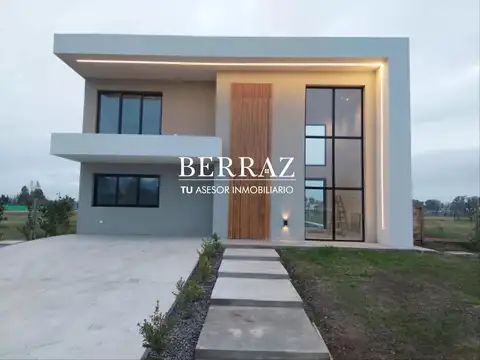 Casa Venta 3 Dormitorios Barrio Santa Elisa Lote de 554 m2 Pilar del Este