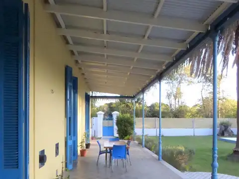 Casa 5 ambientes con 1 baño