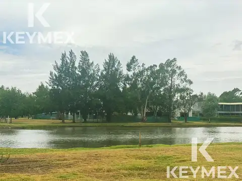 VENTA CASA DE 3 DORMITORIOS EN MIRALAGOS