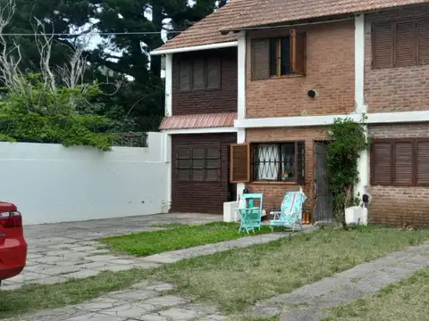 DUPLEX 2 DORMITORIOS + ESTACIONAMIENTO + PATIO -DANIEL PIZARRO PROPIEDADES