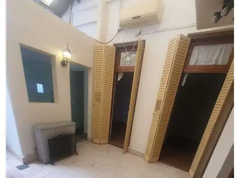 Depto Tipo Casa en Alquiler de 4 ambientes