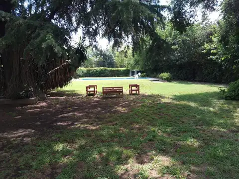 Casa 5 ambientes con 3 baños