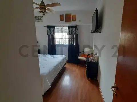 Depto Tipo Casa en Venta en Villa Luzuriaga, USD 125.000