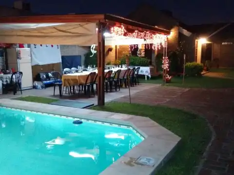 Depto Tipo Casa 3 ambientes con 4 baños