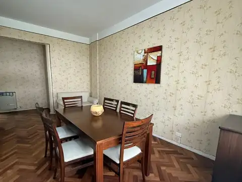 Departamento 4 ambientes con 2 baños