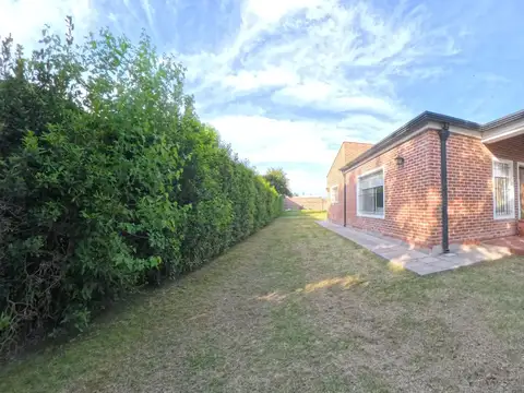 Excelente Casa en Venta – Ciudad de Suipacha (Apta Crédito)