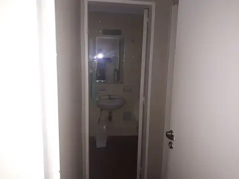 PISO COMPLETO DE OFICINA